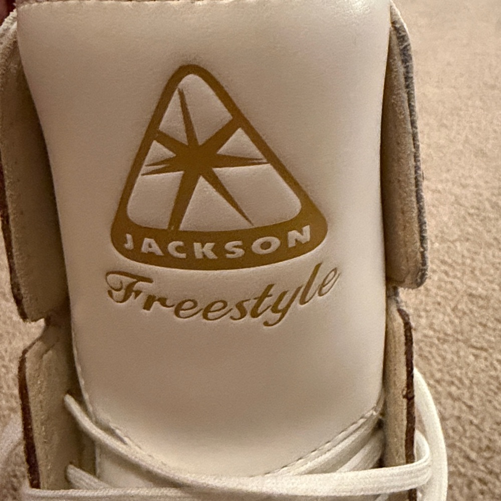 Jackson Freestyle Professional Figure Skates Mark IV Blade Women's Size 8 White - Picture 11 of 11